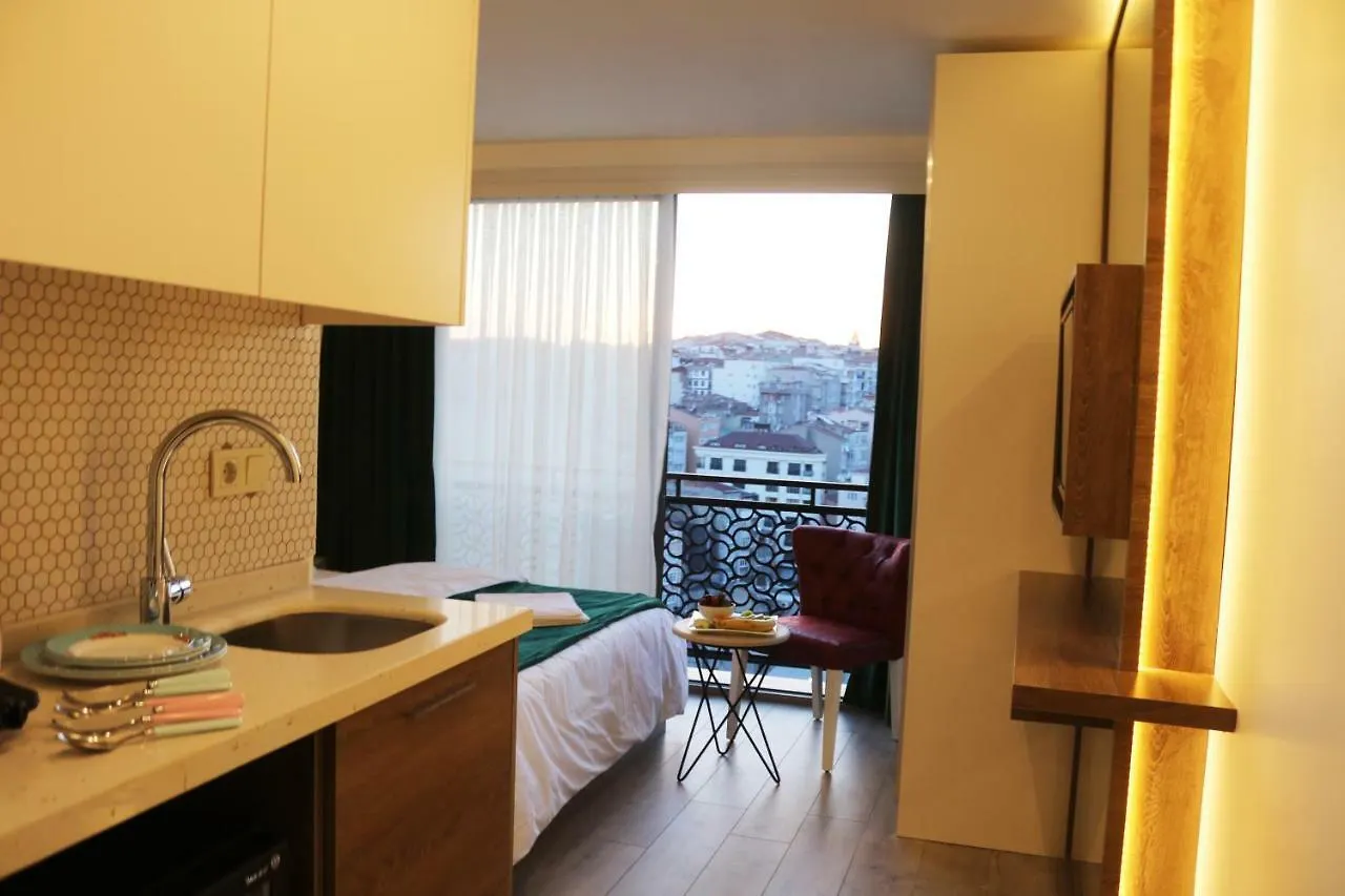 Musk Hotel Istanbul 2*,
